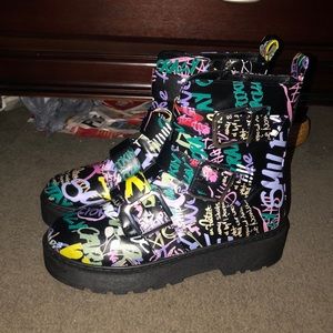 Yoki Combat Boots